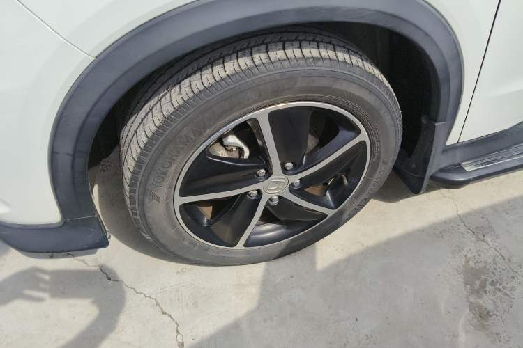 Used Honda Vezel 2020 1.5L CVT Pioneer Edition