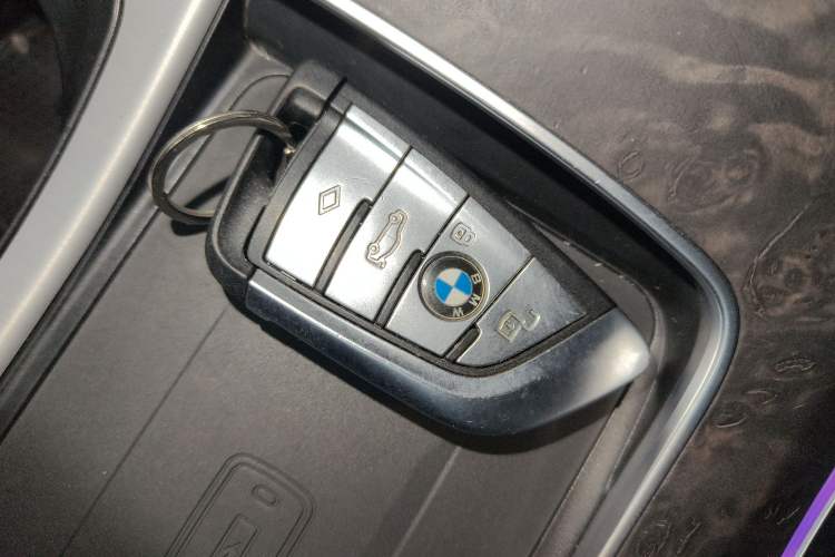 Used BMW X5 2022 Restyled xDrive 30Li Luxury Version M Sport Package