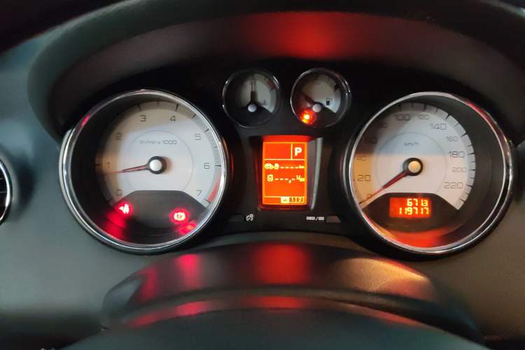 Used Peugeot 408 2010 2.0L Automatic Luxury Edition
