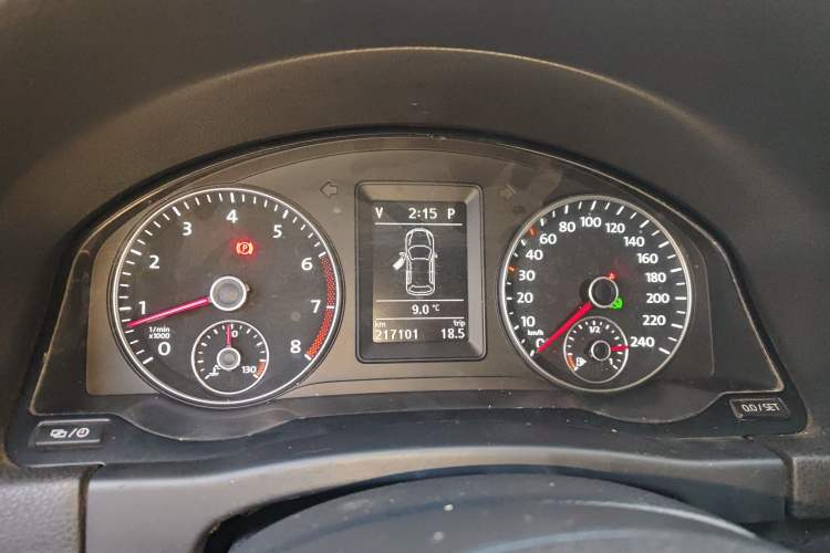 Used Volkswagen Golf 2011 1.4TSI Cross Golf Instrument Cluster