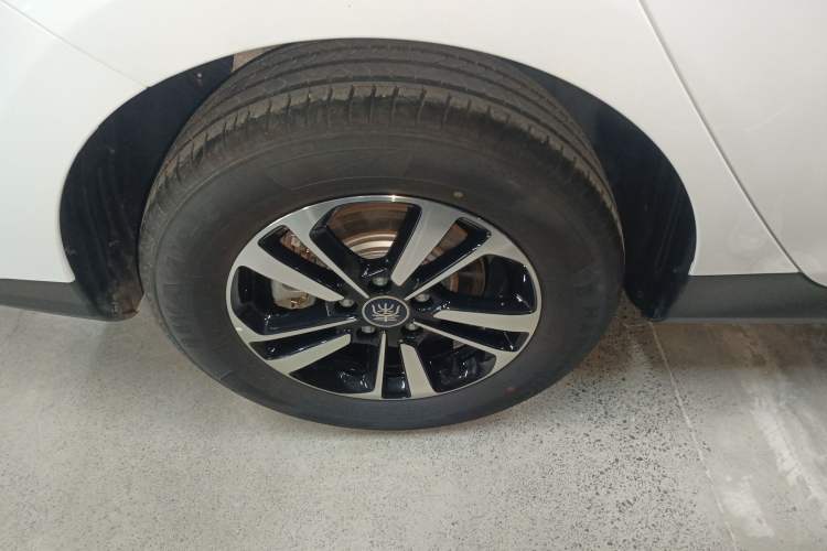 Used BYD Qin PLUS 2025 DM-i Smart Drive 55KM Leading Model