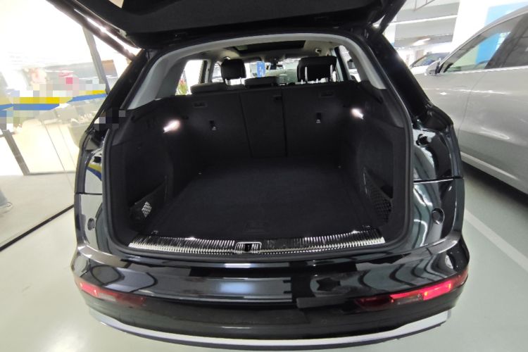 Used Audi Q5L 2022 40T Luxury Dynamic Model
