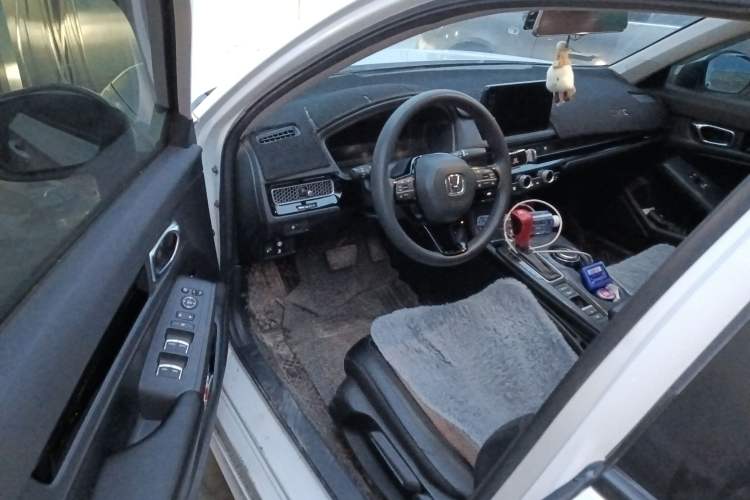 Used Honda Civic 2022 240TURBO CVT Dynamic Edition