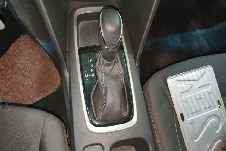 Used Chevrolet Cavalier 2019 320 Automatic Enjoyment with Sunroof Gear Lever