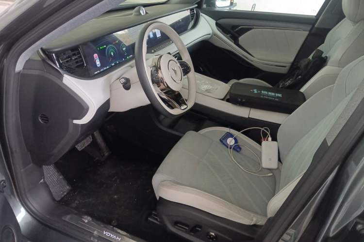 Used VOYAH FREE 2025 318 318 km Rear-Drive Touring Edition