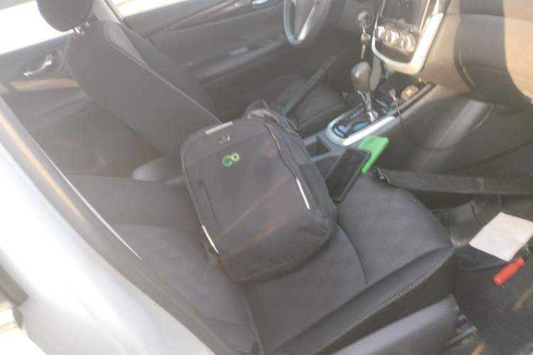 Used Nissan Tiida 2016 1.6L CVT Cool Dynamic Edition Right Front Seat