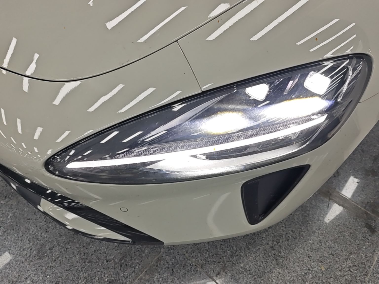 Xiaomi Auto SU7 2024 Four-Wheel Drive Ultra-Long Range Advanced Intelligent Driving Max Edition — снимка 8