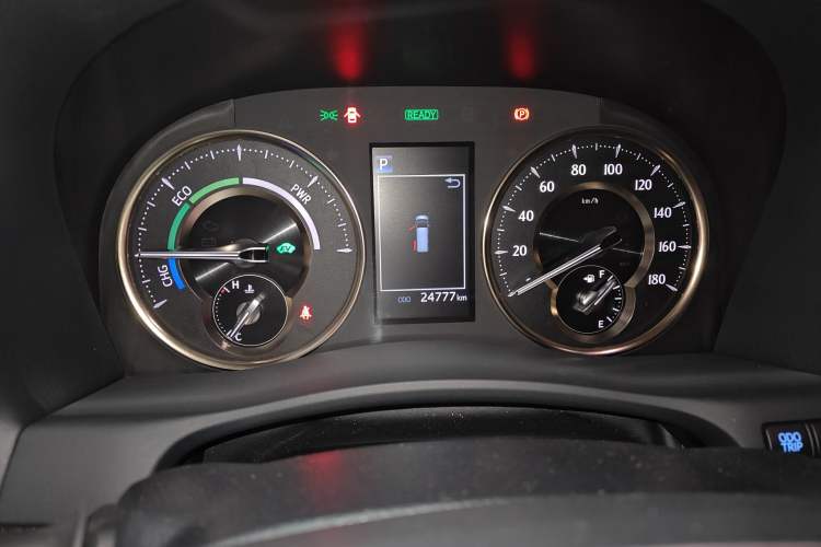 Used Toyota Alphard 2023 Dual-Motor 2.5L Premium Golden Edition