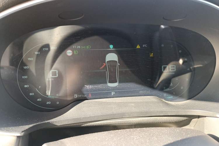 Used Roewe i6 MAX 2020 300TGI Automatic "Swell Cool Smart Drive" Edition