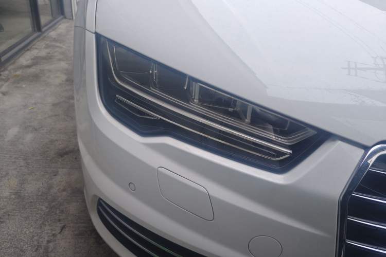 Used Audi A7 2016 40 TFSI Ambition Edition Right Front Headlight