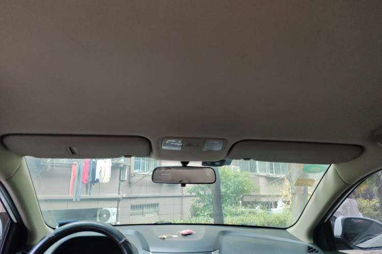 Used Hyundai Verna (older generation) 2014 1.4L Manual Smart GLS Trim