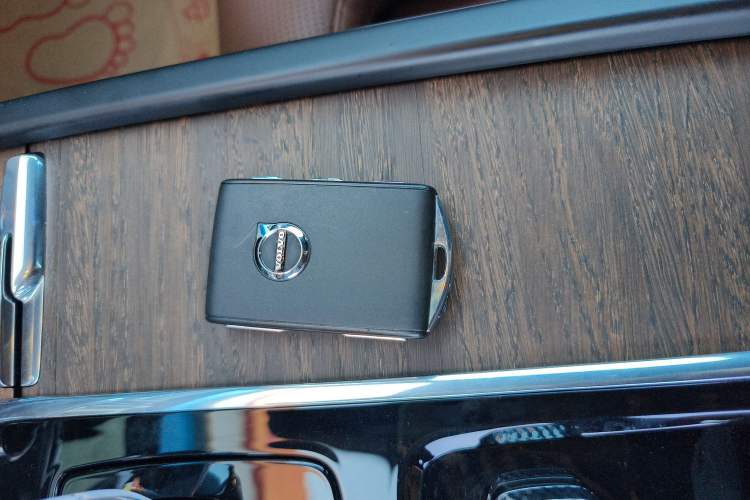 Used Volvo S90 2025 B5 Zhiya Luxury Edition