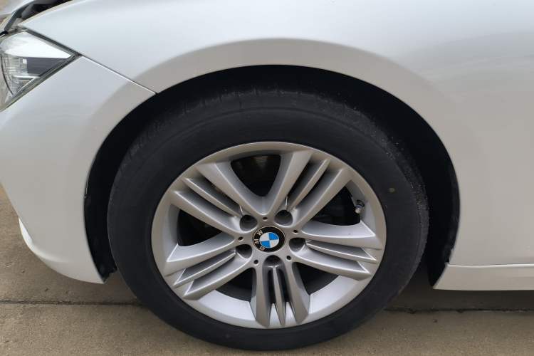 Used BMW 3 Series 2017 320Li Fashion Model
