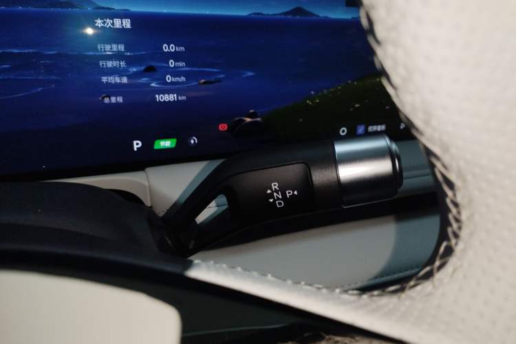 Used Geely Galaxy E8 2025 575 km Exploration Intelligent Driving Edition
