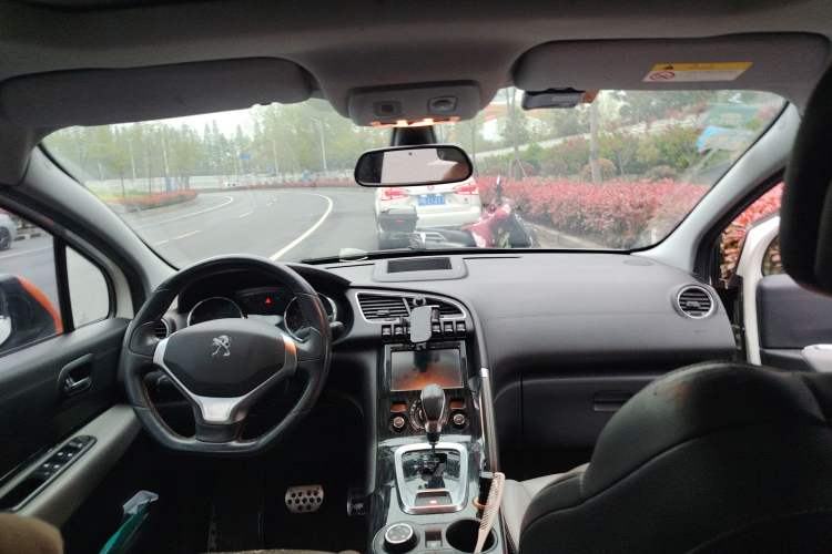Used Peugeot 3008 2015 1.6THP Automatic Prestige Edition Headliner