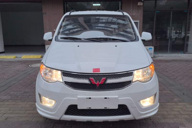 Used Wuling Hongguang 2014 1.5L S Standard Version
