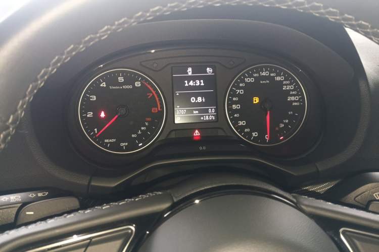 Used Audi Q2L 2024 35TFSI Fashionable and Dynamic Edition Instrument Cluster