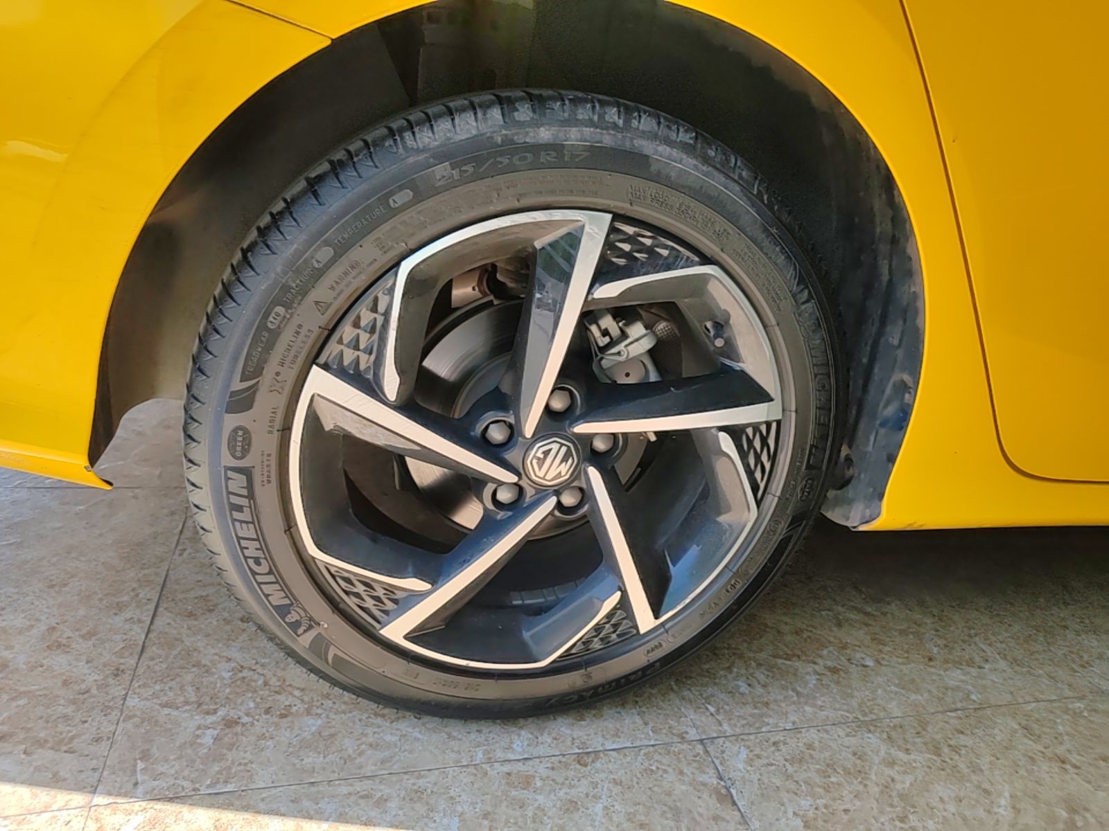 MG 5 2021 Revised 300TGI DCT Qingshè Luxurious Enjoyment Edition — снимка 11
