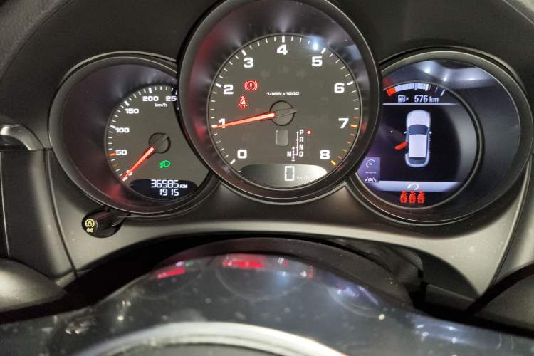 Used Porsche Macan 2018 Macan 2.0T