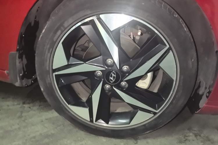 Used Hyundai Elantra 2021 240TGDi DCT TOP Flagship Edition Right Front Wheel Hub