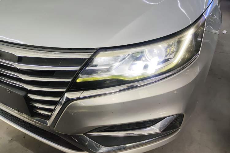 Used Roewe i6 New Energy 2017 45T Hybrid Connect & Smart Enjoyment Edition Left Front Headlight