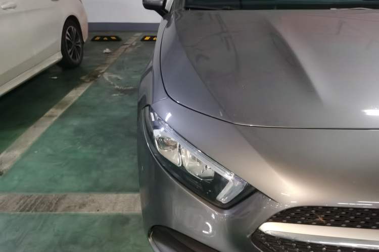 Used Mercedes-Benz A-Class 2022 Revised Version A 200 L Sport Sedan Fashionable Style