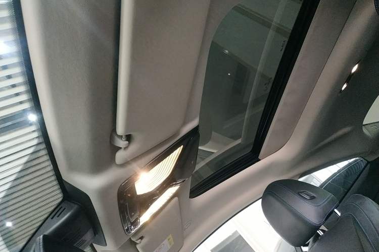 Used BMW 4 Series 2021 425i M Sport Package Headliner