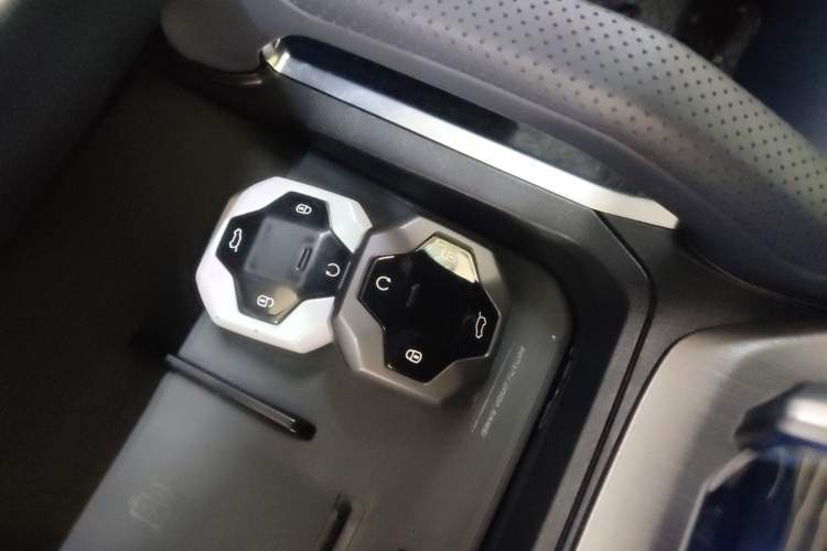 Used JETOUR Shanhai Shanhai T2 2024 C-DM 208KM Mountain & Wilderness Edition