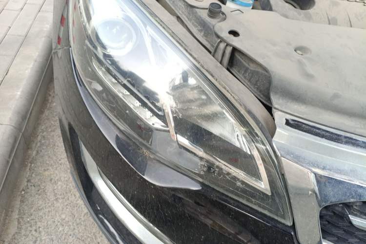 Used Zotye Domy X5 2015 1.5T Manual Luxury Model China V Standard