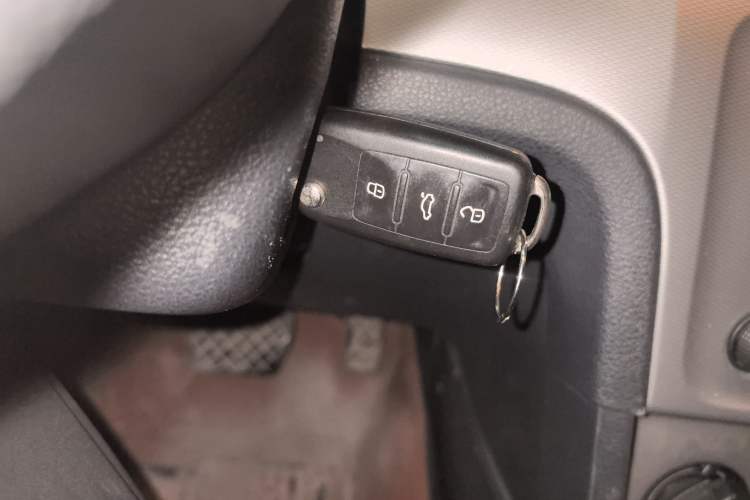 Used Volkswagen Gran Lavida 2013 1.6L Automatic Comfort Model