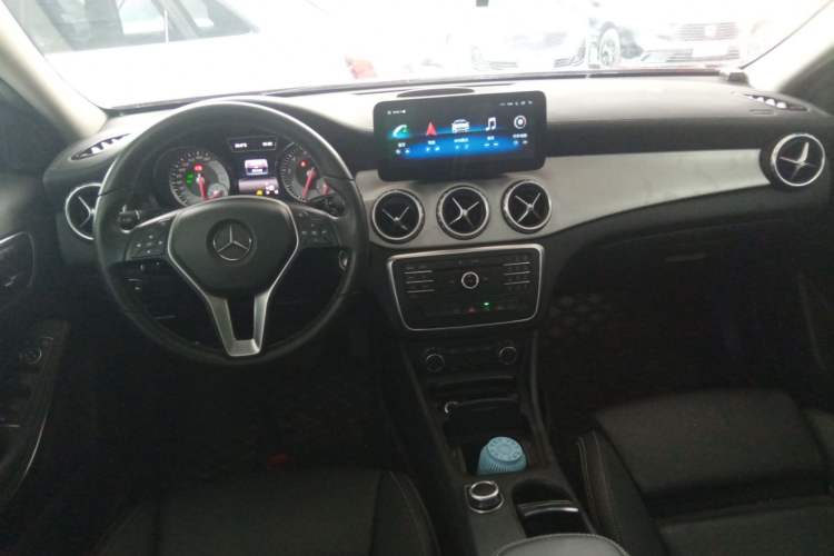 Used Mercedes-Benz GLA 2016 GLA 200 Fashion Model
