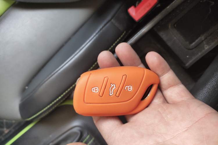 Used Roewe Clever 2021 302km Excellence Edition
