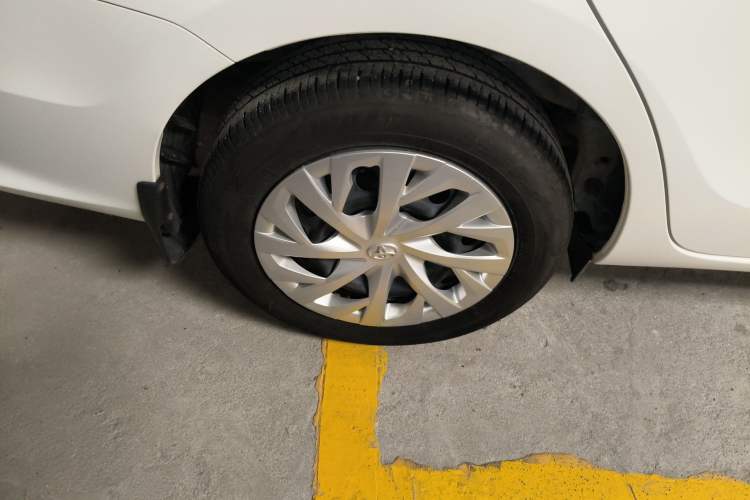 Used Toyota Vios 2022 1.5L 20th Anniversary Edition Right Rear Wheel Hub