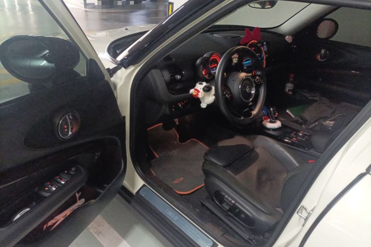 Used MINI Clubman 2019 1.5T COOPER Connoisseur Driver Seat