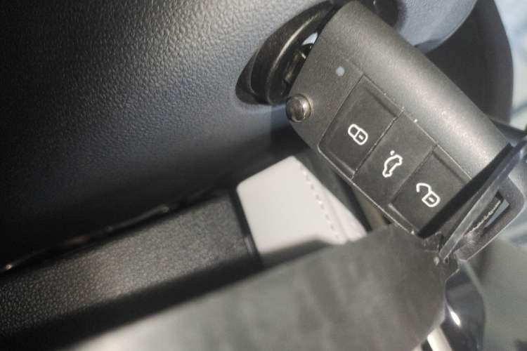 Used Jetta VS7 2024 280TSI Automatic Pioneer Edition Vehicle Key