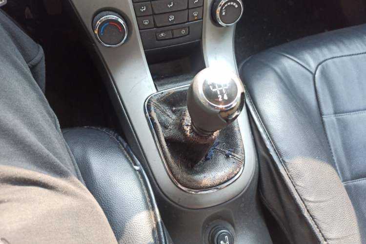 Used Chevrolet Cruze 2013 1.6L SE MT