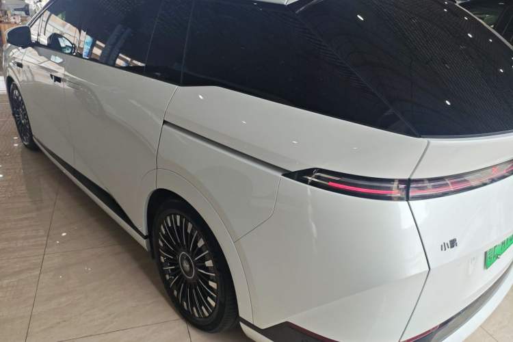 Used XPeng X9 2025 740 Ultra-Long Range Max
