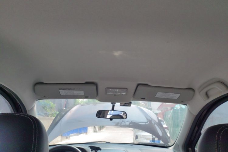 Used FORTHING Joyear XV 2015 1.6L CVT Comfort Model
