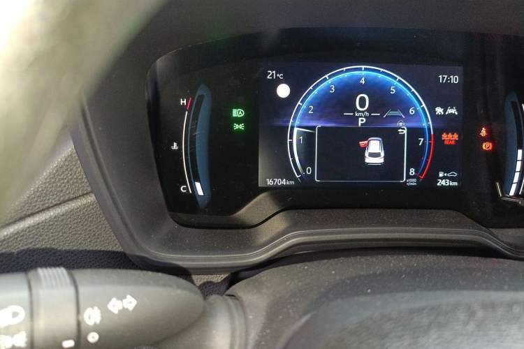 Used Toyota Corolla Cross 2024 2.0L Elite Edition
