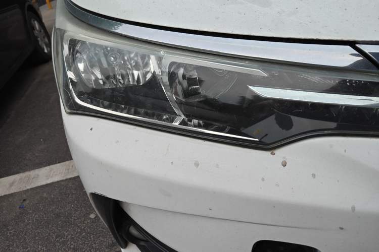 Used Toyota Corolla 2017 Revised Version 1.2T S-CVT GL-i Leather Edition Right Front Headlight