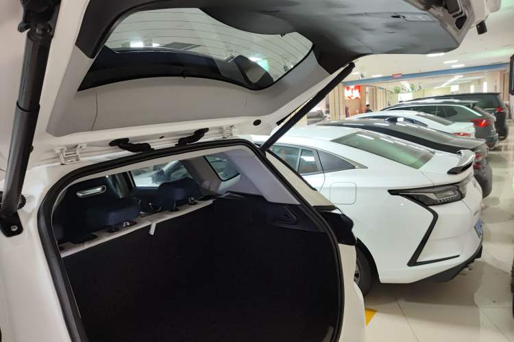 Used Chery Tiggo 7 PLUS New Energy 2023 1.5T ZhiShang Trim Trunk