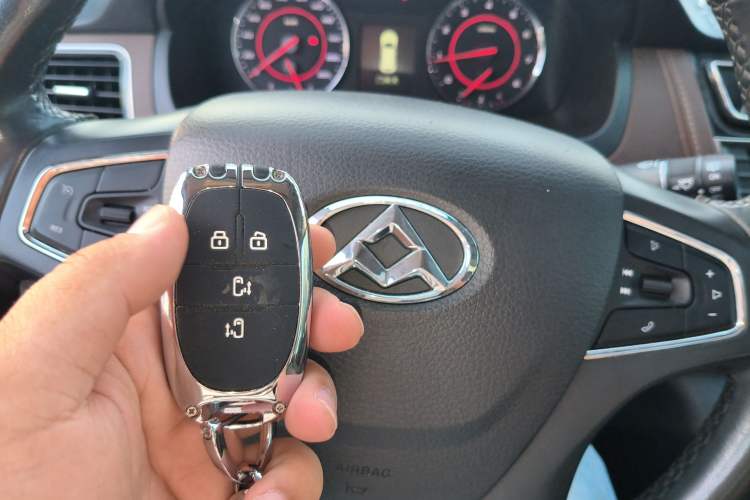 Used SAIC MAXUS G10 2018 PLUS 2.0T Automatic Flagship Edition Vehicle Key