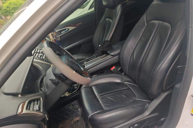 Used Lincoln MKZ 2017 2.0T Luxury Edition Left Front Seat