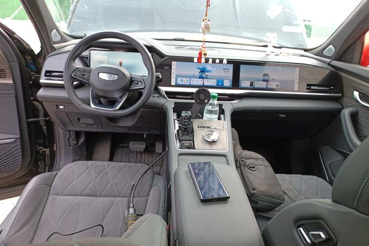 Used Geely Auto Monjaro L 2025 Dongfang Yao 2.0TD Automatic Lanxing Edition