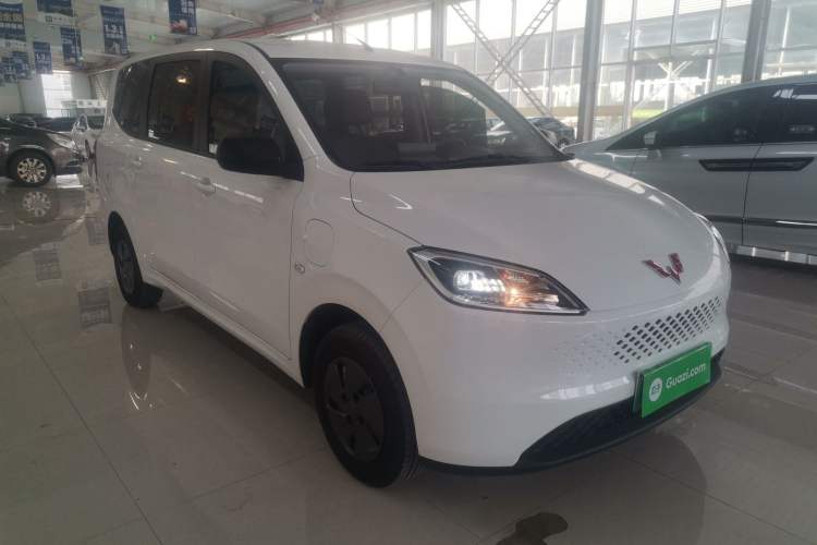 Used Wuling Hongguang New Energy 2025 Extended-Range Hybrid 50KM Comfort Version