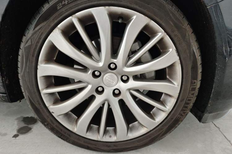 Used Buick LaCrosse 2018 28T Luxury Model
