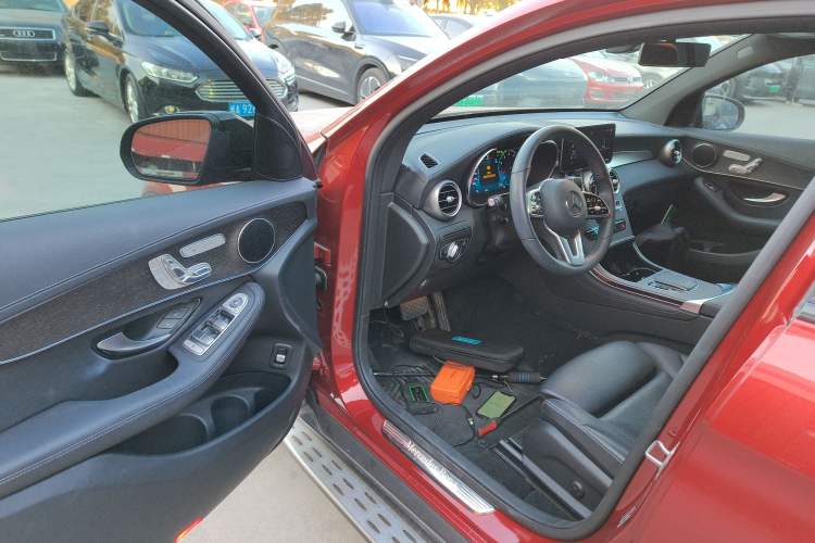 Used Mercedes-Benz GLC Coupe 2020 GLC 300 4MATIC Coupe SUV