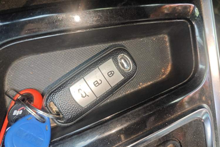 Used GAC Trumpchi GA6 2016 235T DCT Elite Edition Vehicle Key