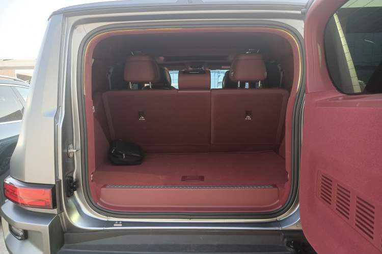 Used Tank 700 New Energy 2024 Hi4-T Extreme Edition Trunk