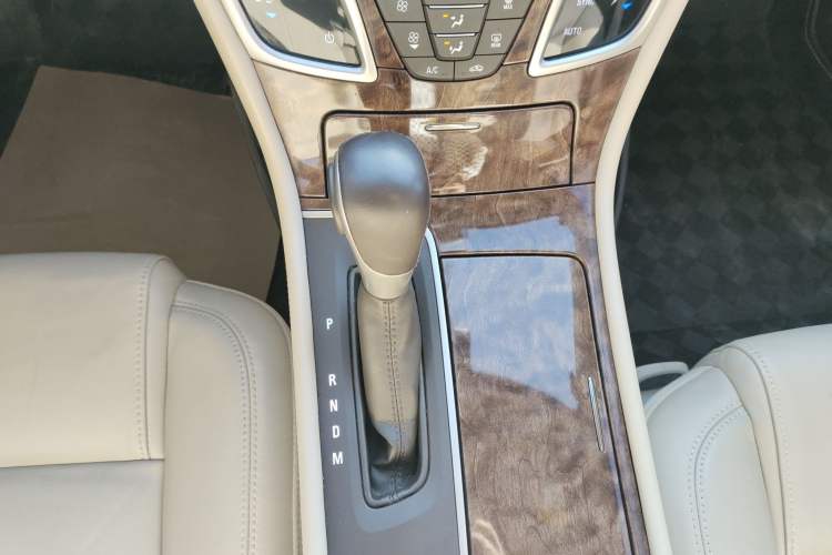 Used Buick LaCrosse 2013 2.4L SIDI Leading Comfort Version